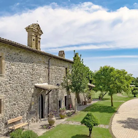 Il Mandorlo Apartment *
